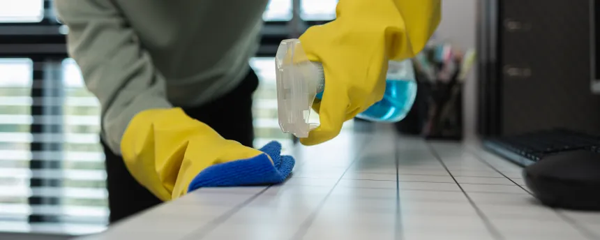 Prestation de nettoyage de l'industrie pharmaceutique et pharmacies par Purity