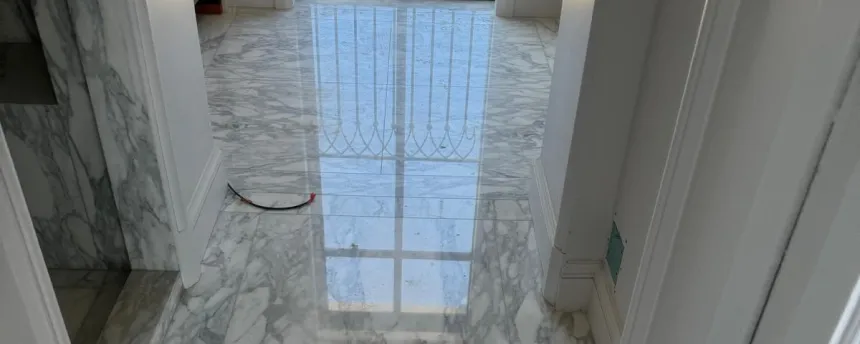 Prestation de nettoyage et ponçage de marbre par purity