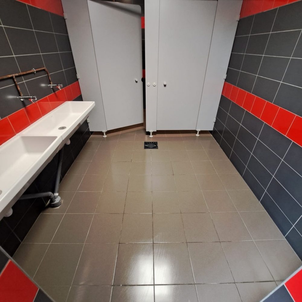 Photo 1 après le nettoyage du chantier des sanitaires de la societe TEA à Corbas (69960) par Purity