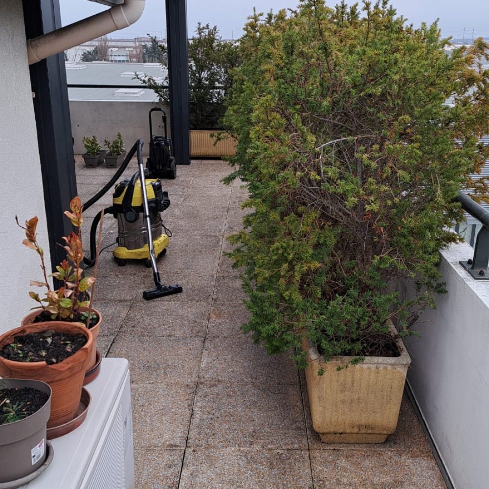 Photo 2 apres le nettoyage de la terrasse d'un particulier par Purity